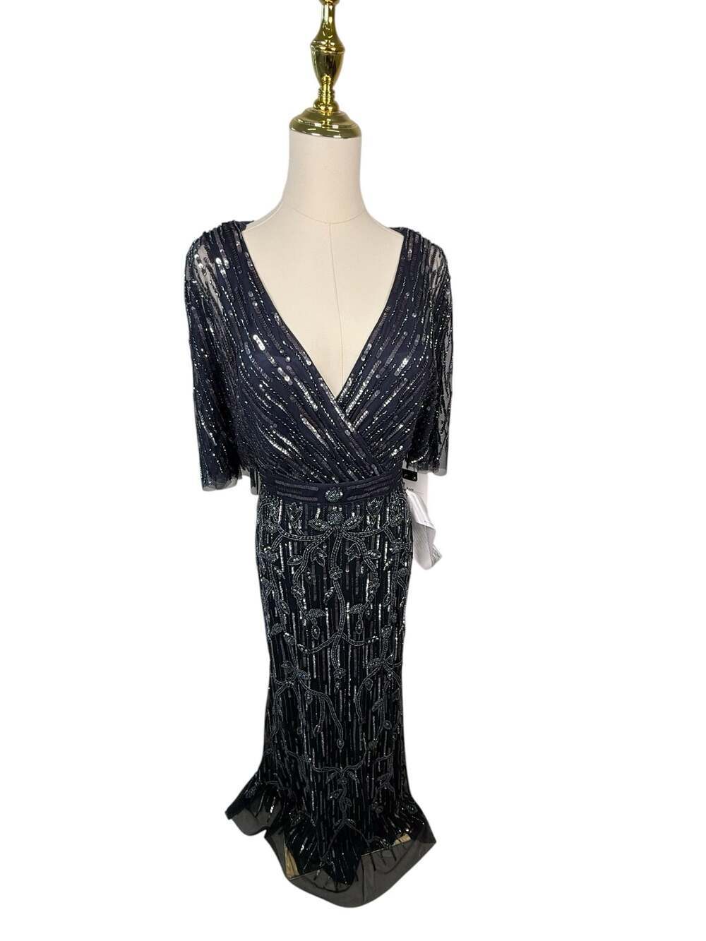 Mac Duggal Style 9064 Midnight Sequin Beaded Gown Size 6
